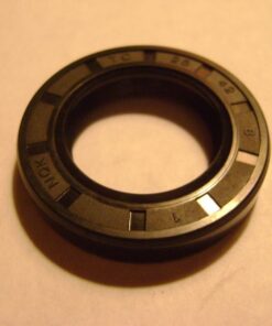 TC 26X42X8 26-42-8 DOUBLE LIPS OIL / DUST SEAL WITH GARTER SPRING