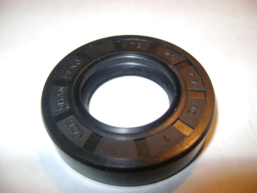 TC 25X47X10 DOUBLE LIPS METRIC OIL / DUST SEAL WITH GARTER SPRING