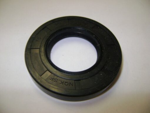 TC 25X47X7 DOUBLE LIPS METRIC OIL / DUST SEAL WITH GARTER SPRING