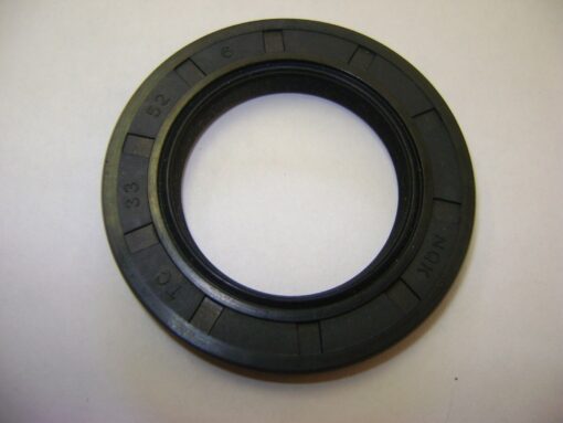TC 33X52X6 DOUBLE LIPS METRIC OIL / DUST SEAL WITH GARTER SPRING