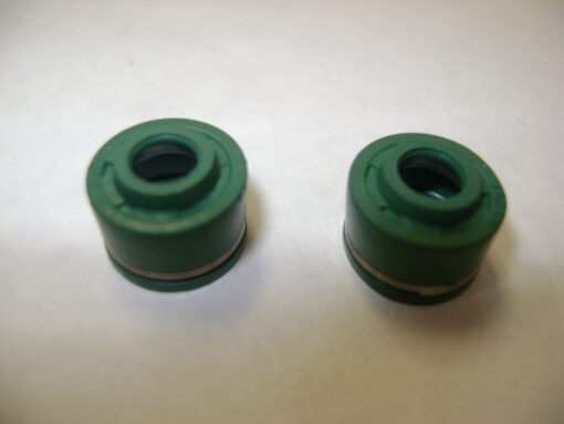 2 VALVE STEM SEALS REPLACES SUZUKI 09289-05015 / 09289-050003 VS11
