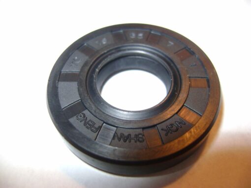 NEW TC 15X35X7 DOUBLE LIPS METRIC OIL / DUST SEAL WITH GARTER SPRING