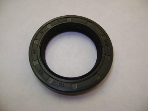 NEW TC 32X47X8 DOUBLE LIPS METRIC OIL / DUST SEAL WITH GARTER SPRING