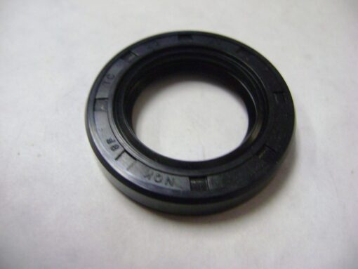 TC 22X35X7 DOUBLE LIPS OIL / DUST SEAL WITH GARTER SPRING