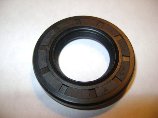 TC 25X43X7 DOUBLE LIPS OIL / DUST SEAL WITH GARTER SPRING